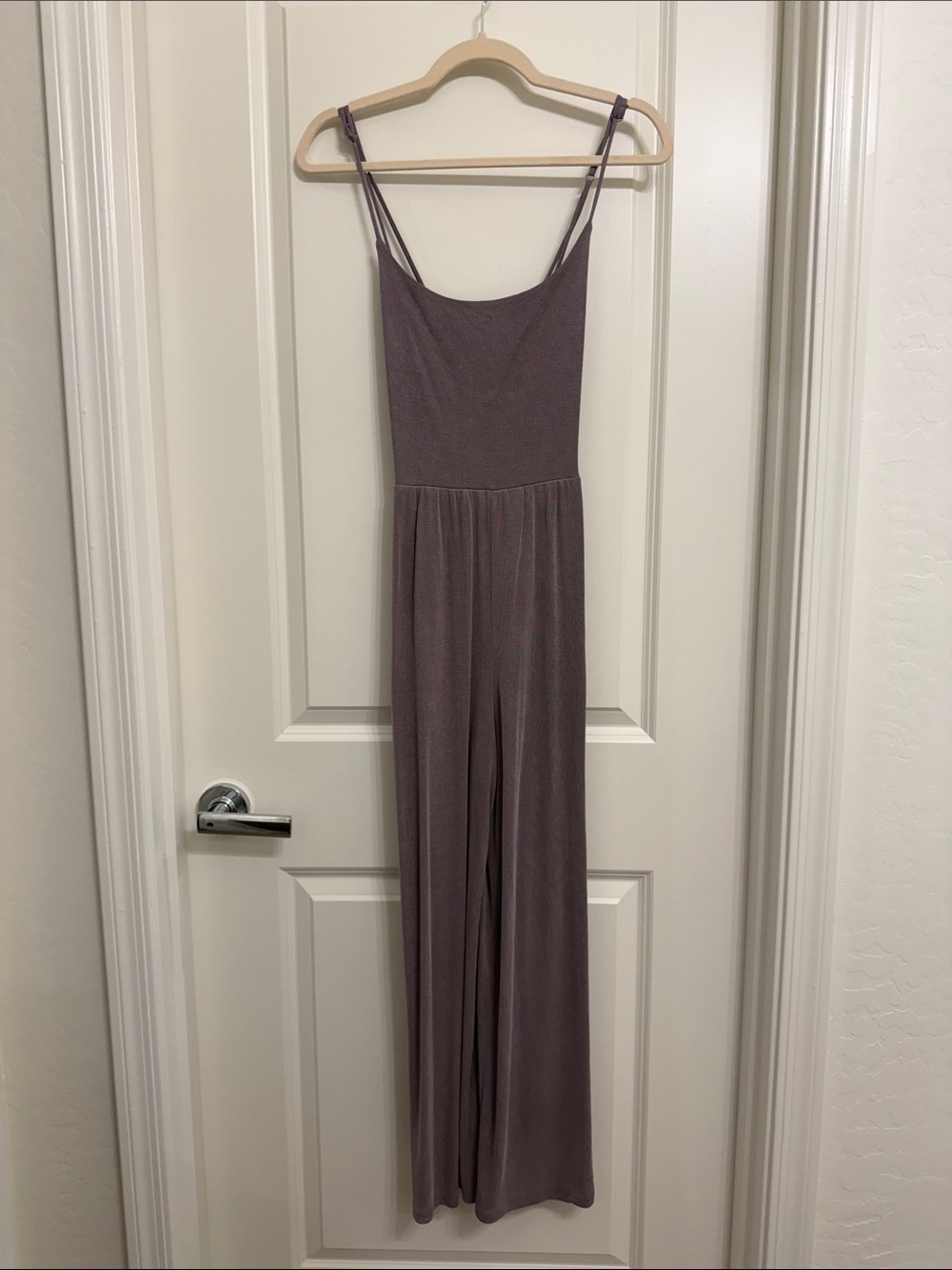 Women's Casual Mauve Wide-Leg Jumpsuit Dress with Criss Cross Straps